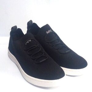 MARK NASON BLACK AND WHITE MESH STRETCH SLIP-ON SNEAKERS SIZE 8 NWT